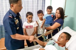 Wounded NegOcc town cop chief awarded